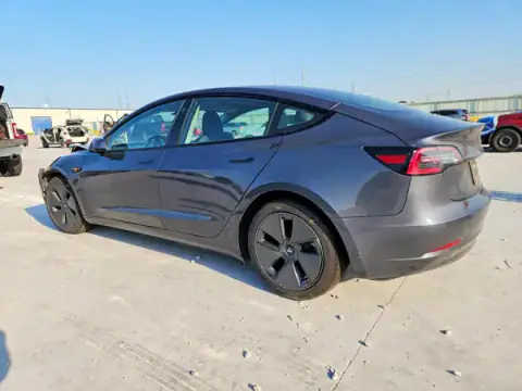 5YJ3E1EB1NF171993 — 2022 Tesla Model 3, photo 2 from Copart 20.10.2026, Front end