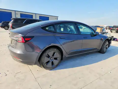 5YJ3E1EB1NF171993 — 2022 Tesla Model 3, photo 3 from Copart 20.10.2026, Front end