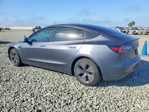 5YJ3E1EB8NF159971 — 2022 Tesla Model 3, фото 2 с аукциона Copart, БОКОВАЯ ЧАСТЬ