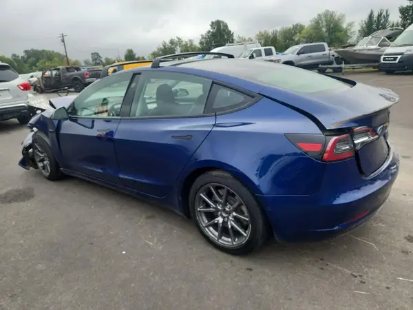 5YJ3E1EB0NF178157 — 2022 Tesla Model 3, zdjęcie 2 z Copart, Przód