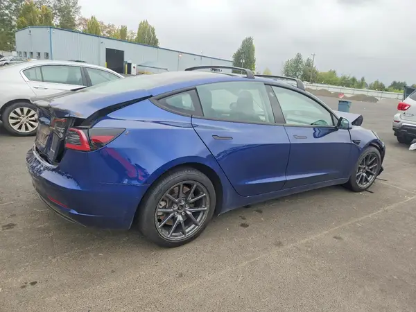 5YJ3E1EB0NF178157 — 2022 Tesla Model 3, zdjęcie 3 z Copart, Przód