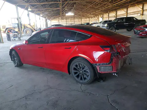 5YJ3E1EB7NF285464 — 2022 Tesla Model 3, zdjęcie 2 z Copart 26.10.2026, Przód