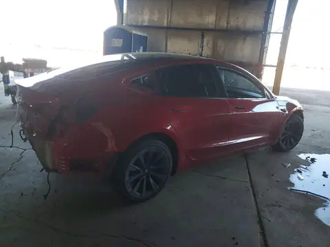 5YJ3E1EB7NF285464 — 2022 Tesla Model 3, zdjęcie 3 z Copart 26.10.2026, Przód