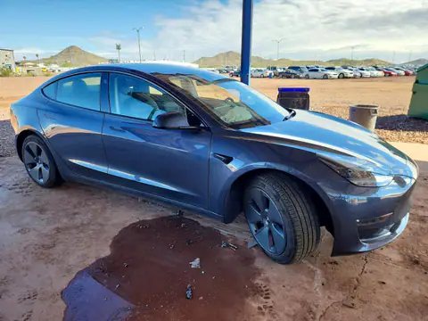5YJ3E1EB8NF299390 — 2022 Tesla Model 3, photo 4 from Copart 27.10.2026, Side