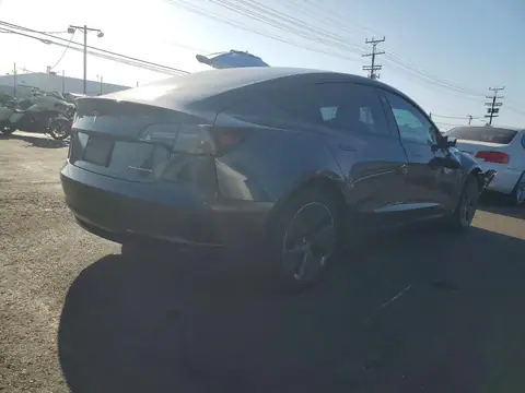 5YJ3E1EB6NF357335 — 2022 Tesla Model 3, foto 3 de Copart 19.10.2026, Parte delantera