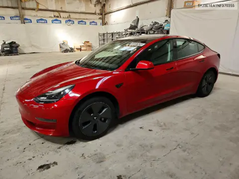 2022 Tesla Model 3 VIN 5YJ3E1EA1NF370355 фото 1