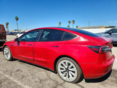 5YJ3E1EB4NF191672 — 2022 Tesla Model 3, фото 2 с аукциона Copart 27.10.2026, ЗАДНЯЯ ЧАСТЬ