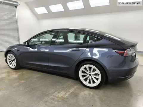 5YJ3E1EBXNF287662 — 2022 Tesla Model 3, photo 2 from Copart 14.10.2026, Mechanical damage