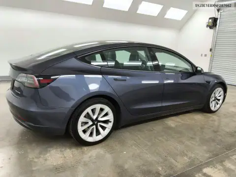 5YJ3E1EBXNF287662 — 2022 Tesla Model 3, photo 3 from Copart 14.10.2026, Mechanical damage