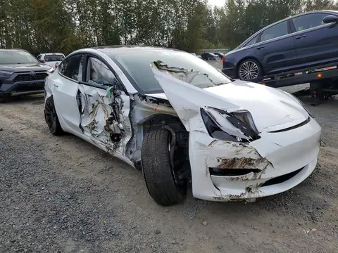 5YJ3E1EC5PF419142 — 2023 Tesla Model 3, zdjęcie 4 z Copart 19.10.2026, Uszkodzenia podwozia