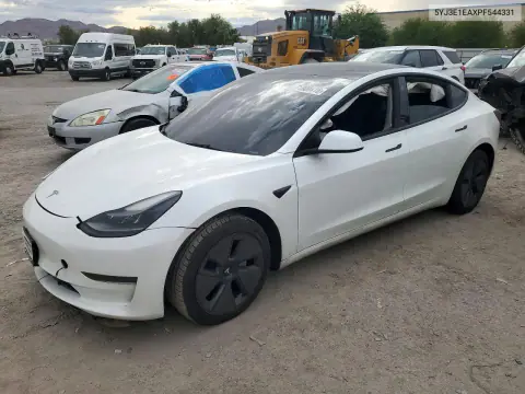 5YJ3E1EAXPF544331 — 2023 Tesla Model 3, Передняя часть, фото до ремонта