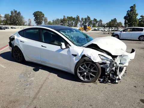 5YJ3E1EA5PF563076 — 2023 Tesla Model 3, photo 4 from Copart 20.10.2026, Front end