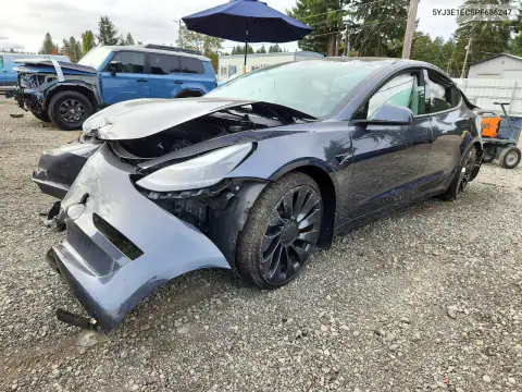 5YJ3E1EC5PF686247 — 2023 Tesla Model 3, გადაბრუნება, ფოტოები შეკეთებამდე