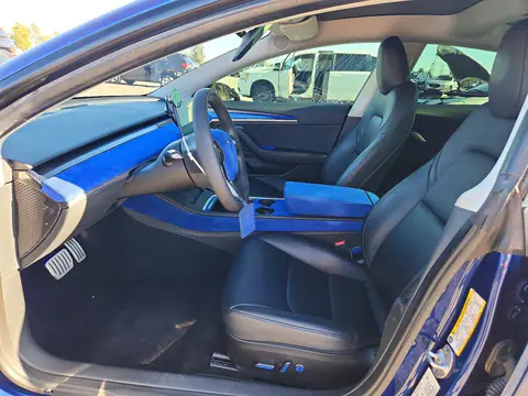 5YJ3E1EC4PF508541 — 2023 Tesla Model 3, foto 7 de Copart, Lateral