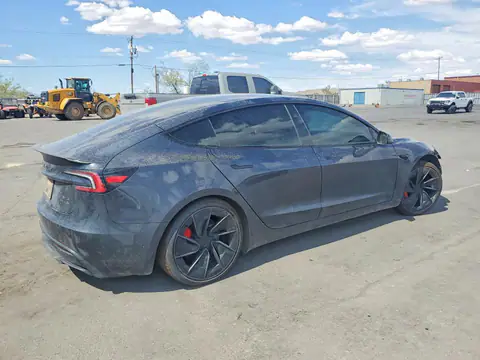 2024 TESLA MODEL 3 VIN 5YJ3E1ET6RF856540 фото 3