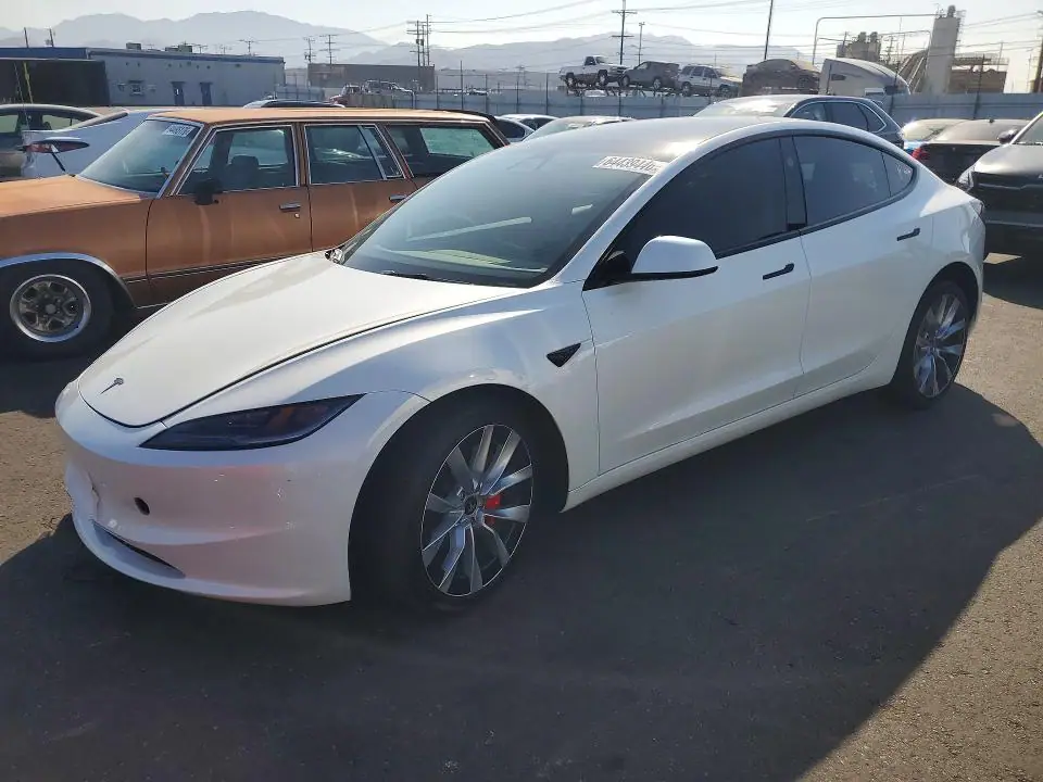 5YJ3E1EBXRF735050 Tesla Model 3 2024 — Front end damage, before-repair photo