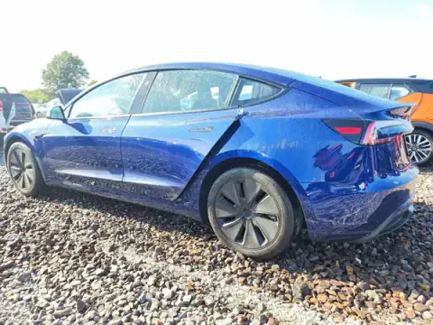 5YJ3E1EB5RF718575 — 2024 Tesla Model 3, photo 2 from Copart, Flood