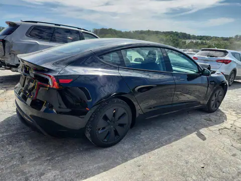 2024 TESLA MODEL 3 VIN 5YJ3E1EAXRF739686 фото 3