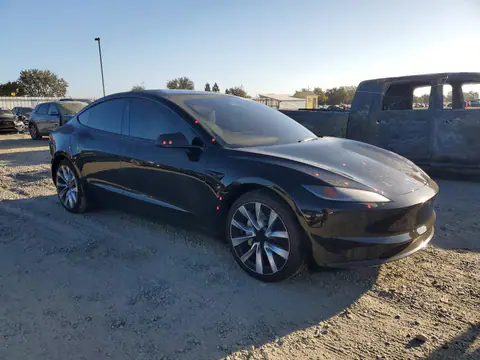 5YJ3E1EA9RF847555 — 2024 Tesla Model 3, photo 4 from Copart 20.10.2026, Rear end