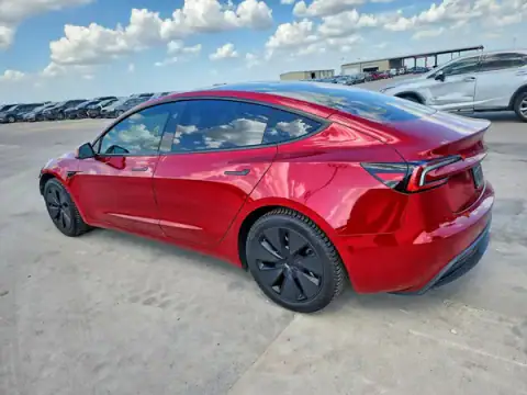 5YJ3E1EBXRF762457 — 2024 Tesla Model 3, photo 2 from Copart, Front end