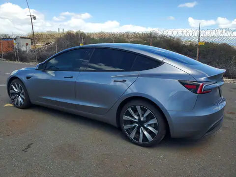 2025 TESLA MODEL 3 VIN 5YJ3E1EB0SF996757 фото 2