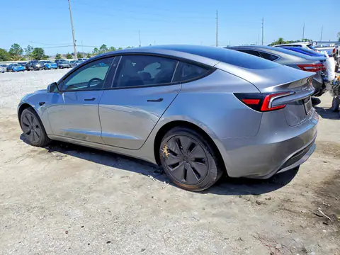 2025 TESLA MODEL 3 VIN 5YJ3E1EAXSF059700 фото 2