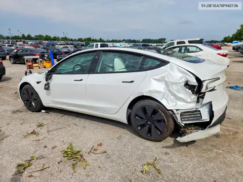 5YJ3E1EA7SF942136 — 2025 Tesla Model 3, фото 2 с аукциона Copart, ПОВРЕЖДЕНИЯ СО ВСЕХ СТОРОН