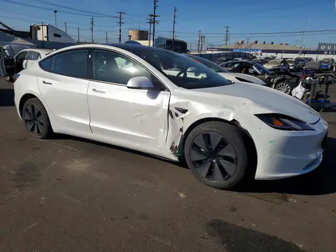 5YJ3E1EA9SF042323 — 2025 Tesla Model 3, фото 4 с аукциона Copart 26.10.2026, ПЕРЕДНЯЯ ЧАСТЬ