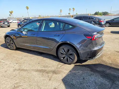 5YJ3E1EA9SF045271 — 2025 Tesla Model 3, photo 2 from Copart 16.10.2026, Front end