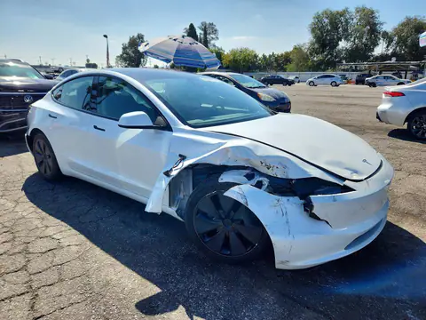 5YJ3E1EA2SF006036 — 2025 Tesla Model 3, photo 4 from Copart 16.10.2026, Front end