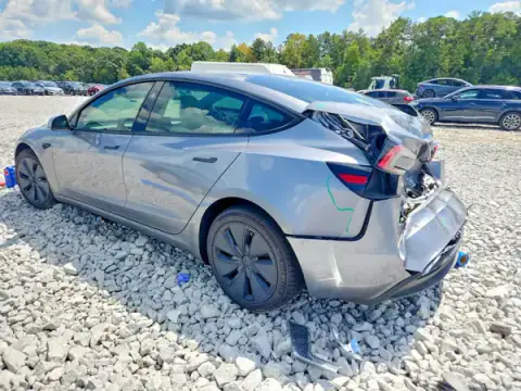 5YJ3E1EB7SF064989 — 2025 Tesla Model 3, photo 2 from Copart, Rear end
