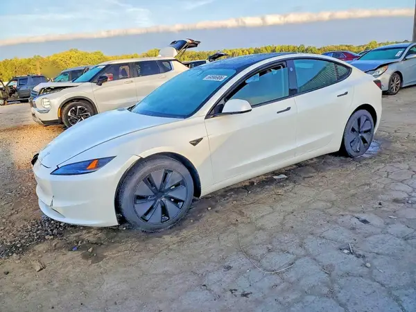 5YJ3E1EB5SF010283 Tesla Model 3 2025 — Front end damage, before-repair photo