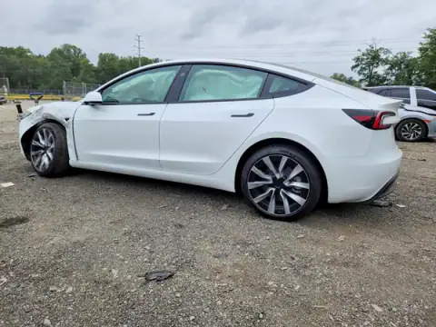 5YJ3E1EB5TF181729 — 2026 Tesla Model 3, ფოტო 2, Copart, წინა ნაწილი