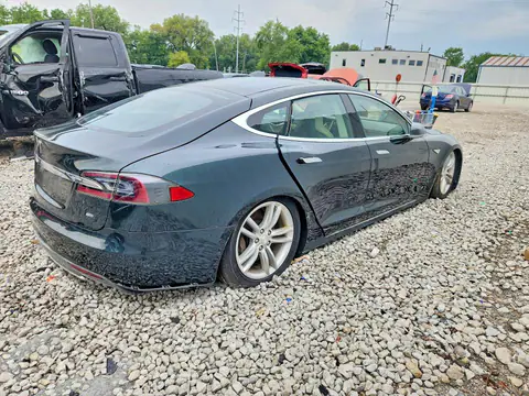 2013 TESLA MODEL S VIN 5YJSA1CN2DFP05490 фото 3