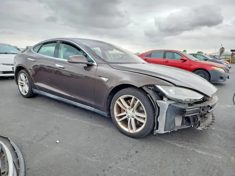 2014 Tesla MODEL S VIN 5YJSA1S17EFP29414 фото 4