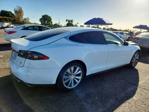 5YJSA1H11EFP48953 — 2014 Tesla Model S, photo 3 from Copart 16.10.2026, Front end