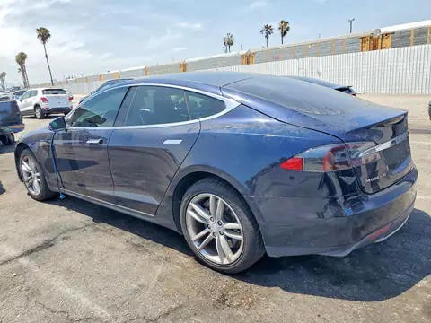 5YJSA1H12FFP79792 — 2015 Tesla Model S, фото 2 с аукциона Copart 29.09.2026, Боковая часть