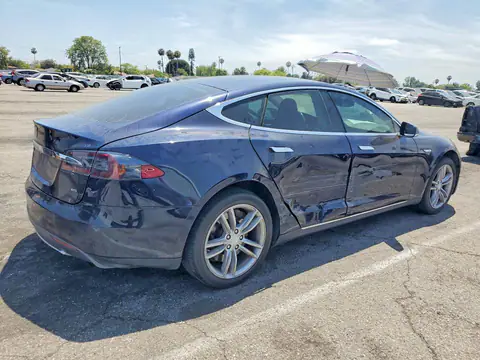 5YJSA1H12FFP79792 — 2015 Tesla Model S, фото 3 с аукциона Copart 29.09.2026, Боковая часть