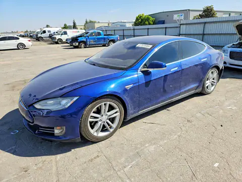 5YJSA1H22FF092577 — 2015 Tesla Model S, უკანა ნაწილი (Rear End), ფოტოები შეკეთებამდე