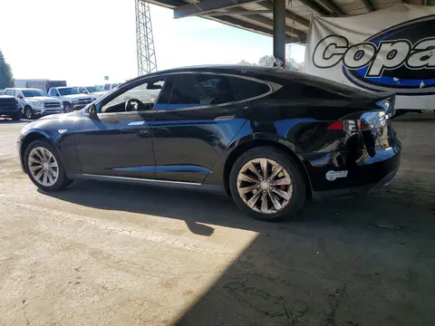 2015 Tesla MODEL S VIN 5YJSA1E47FF117463 фото 2