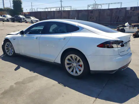 2016 TESLA MODEL S VIN 5YJSA1E40GF134171 фото 2
