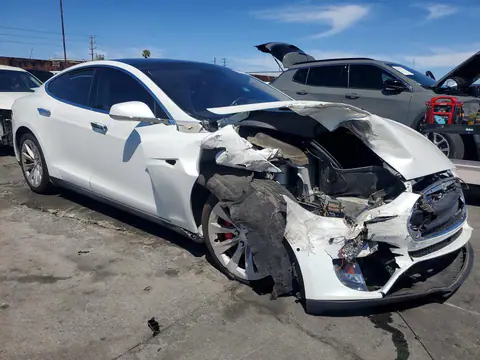 2016 TESLA MODEL S VIN 5YJSA1E40GF134171 фото 4