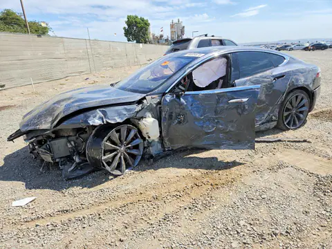 2016 Tesla MODEL S VIN 5YJSA1E28GF154960 фото 1