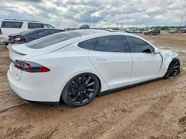 5YJSA1E22GF128502 — 2016 Tesla Model S, фото 3 с аукциона Copart, Передняя часть