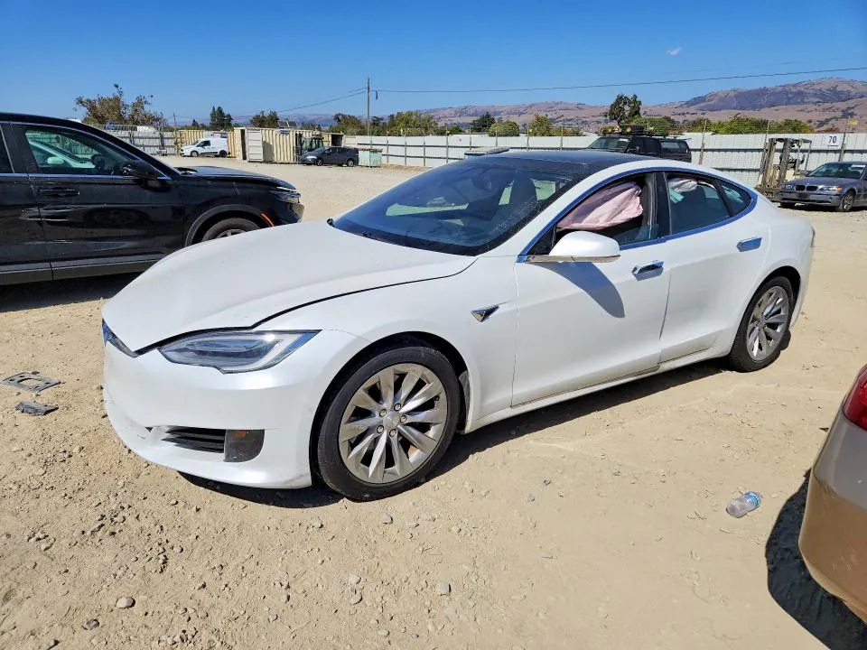 2016 Tesla MODEL S VIN 5YJSA1E20GF170781 фото 1