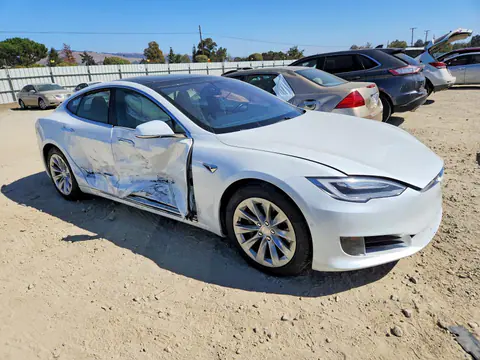 2016 Tesla MODEL S VIN 5YJSA1E20GF170781 фото 4