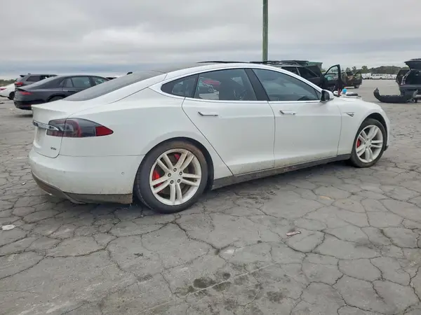 5YJSA1E2XGF128909 — 2016 Tesla Model S, photo 3 from Copart, Side