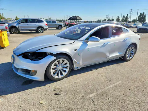 5YJSA1E16GF166659 — 2016 Tesla Model S, Передняя часть (Front End), фото до ремонта