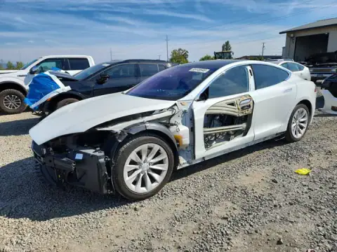 5YJSA1E18HF209240 — 2017 Tesla Model S, Front end (Front End), before-repair photos