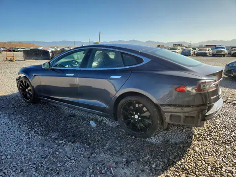 5YJSA1E17HF204322 — 2017 Tesla Model S, photo 2 from Copart 16.10.2026, Front end